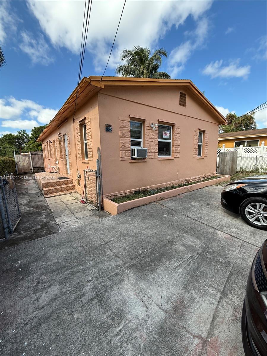 11452 Peachtree Drive - 3