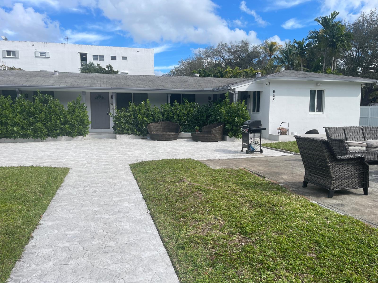 625 South 20th Avenue - 5